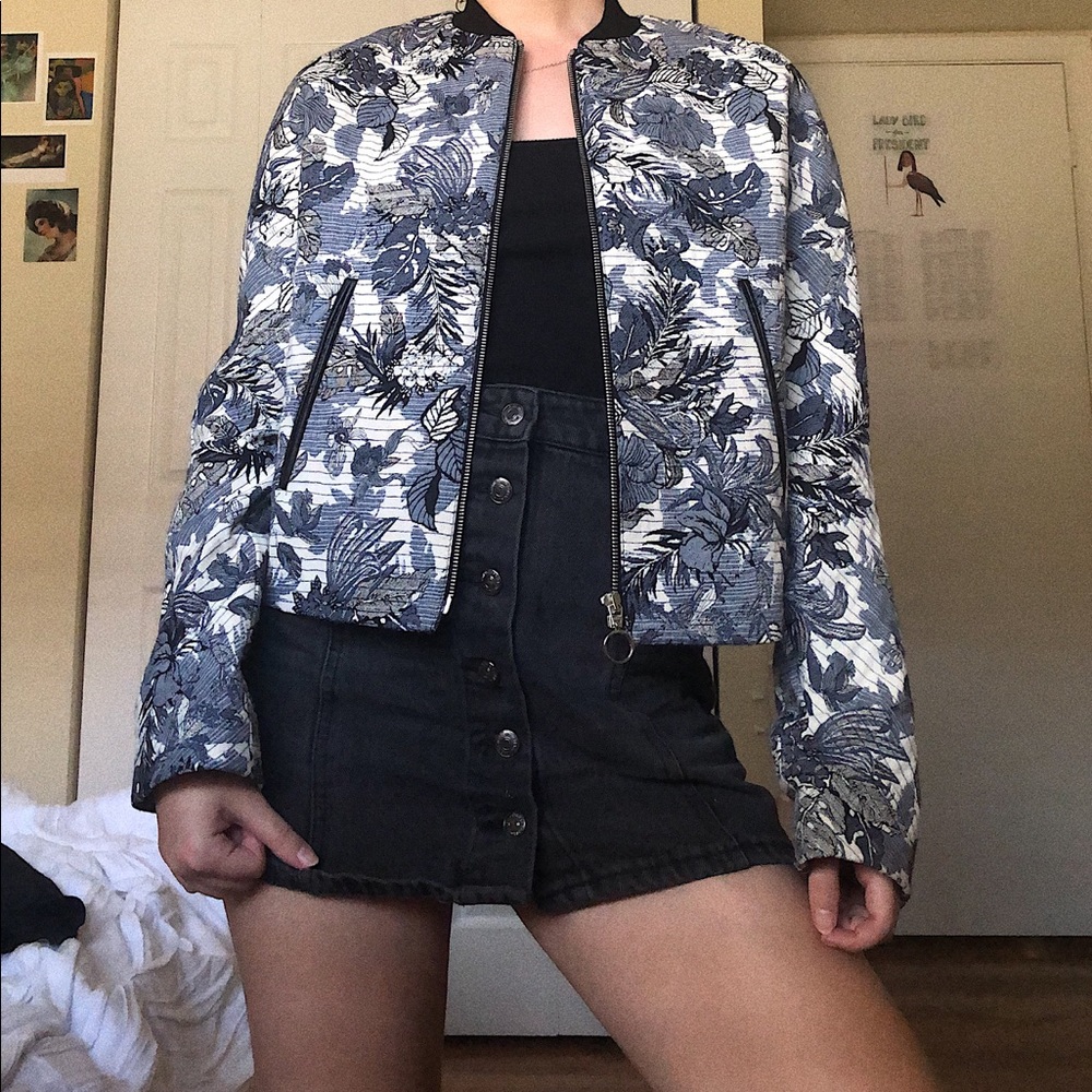 ZARA PRINTED JACQUARD BOMBER JACKET